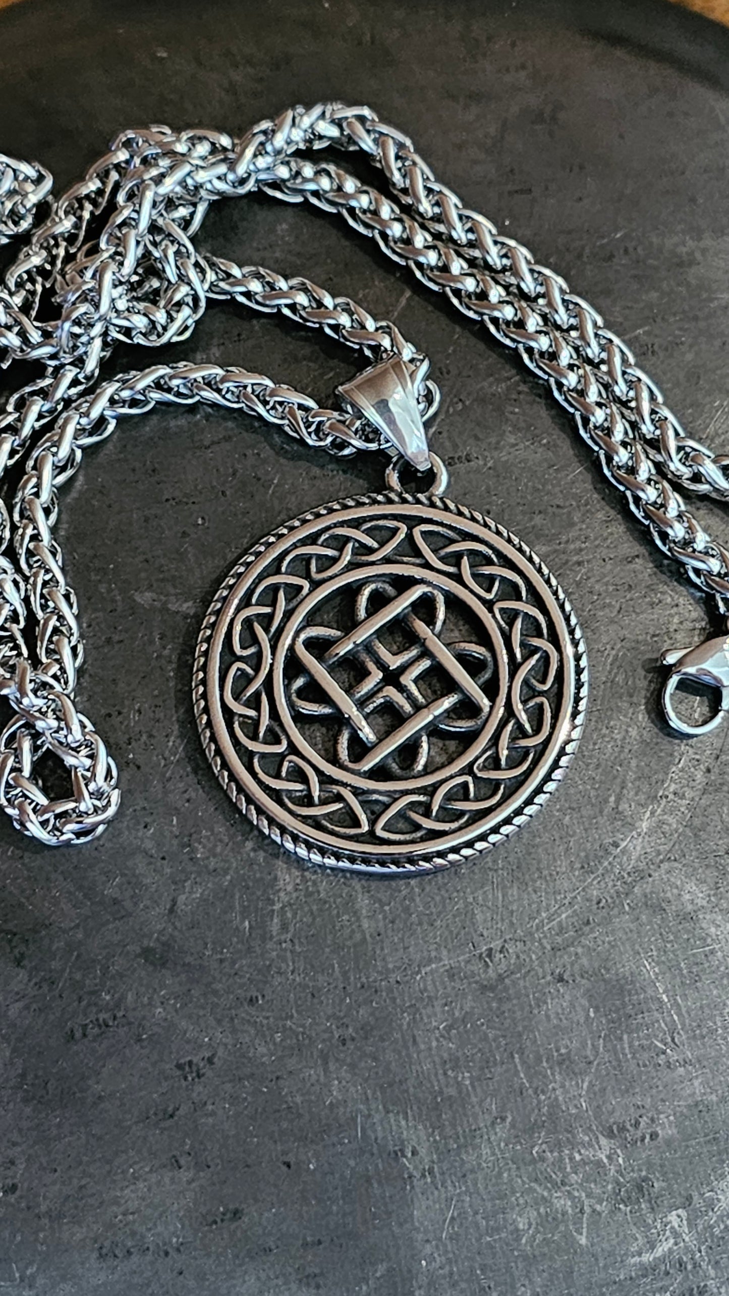 Celtic Knot- Large