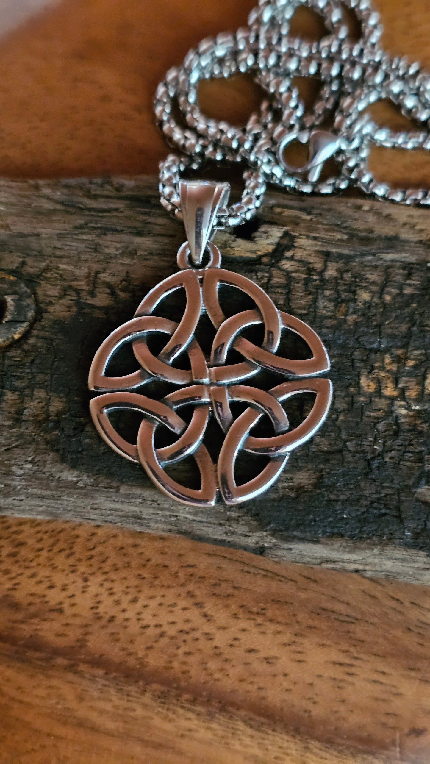 Celtic Knot- Large