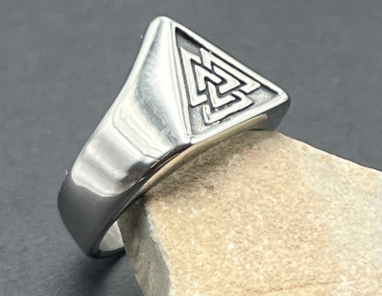 Ring - Valknut
