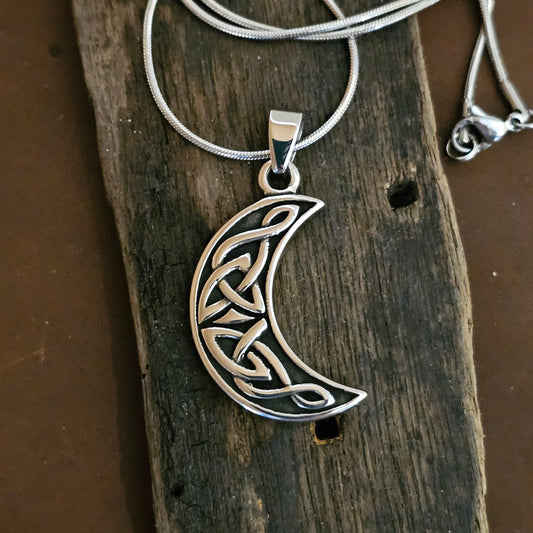 Celtic Knot Moon