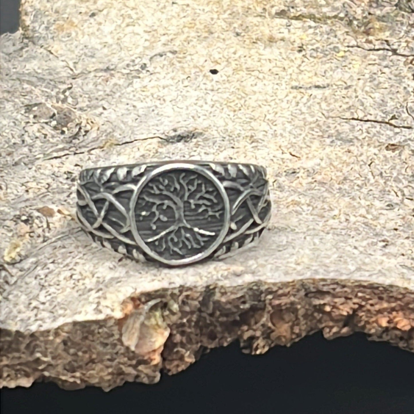 Ring - Tree of Life (Yggdrasil) Size 7-13