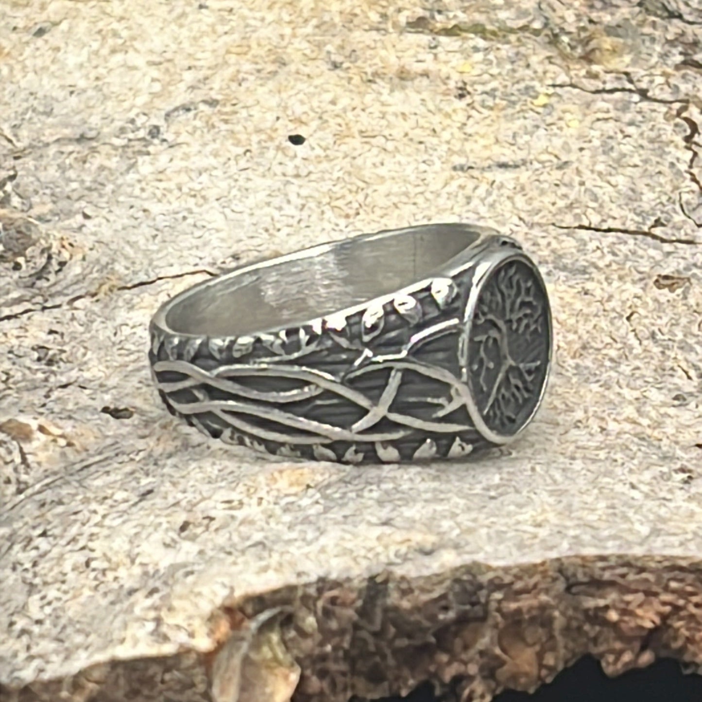 Ring - Tree of Life (Yggdrasil) Size 7-13