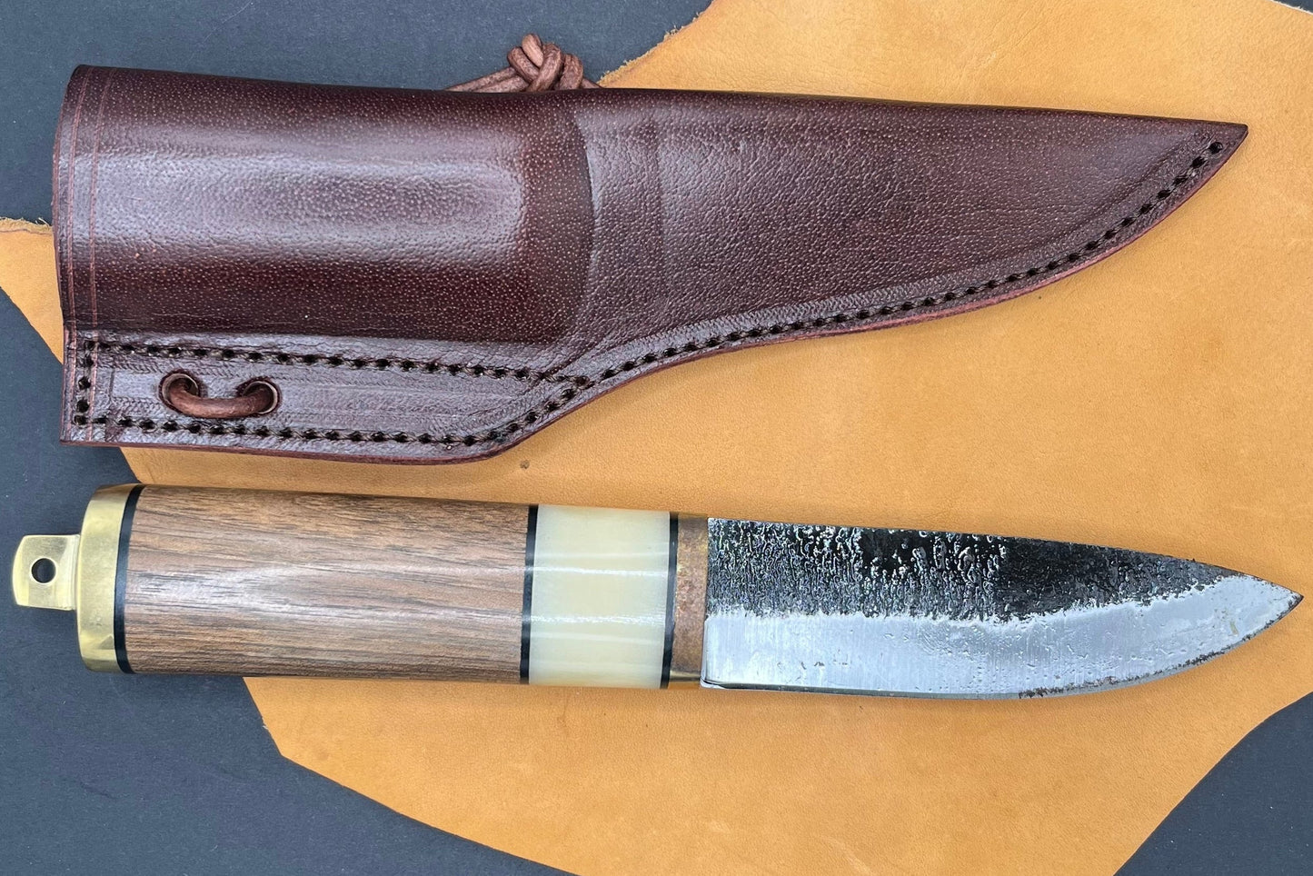 Viking Gotland Knife 8.5" Walnut/Bone Handle